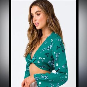 New with tags mink pink green crop blouse size xxs